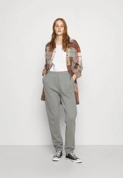 Nly by Nelly COZY PANTS - Pantalon de survêtement Prix Usine pantalons haute femme -Nly by Nelly boutique 702233db47604019bc7c4e4db9aa5b1f