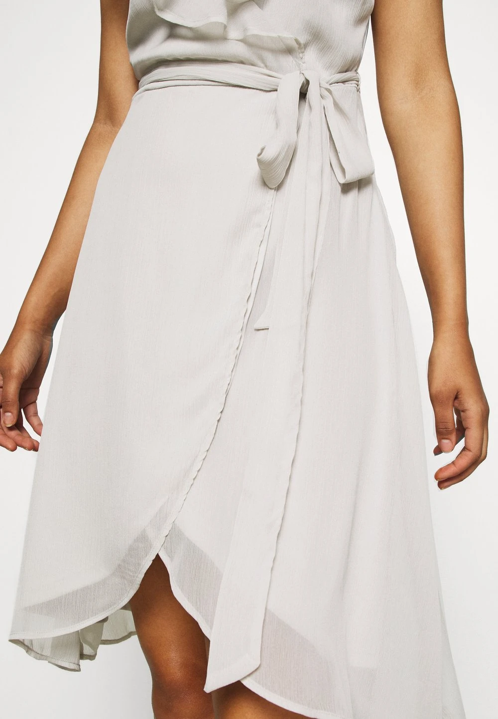 70ea028d85a3435196961b5d5bf5babd.jpg Nly by Nelly Se Vend Bas Prix DASHING FLOUNCE DRESS - Robe de soirée robes col à jabot femme -Nly by Nelly boutique 70ea028d85a3435196961b5d5bf5babd