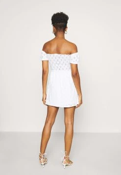 Nly by Nelly BRODERIE SMOCK DRESS - Robe en jersey Qualité Excellente robes carmen femme -Nly by Nelly boutique 715c23811cbe40acb26ce89f5378efc3