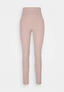 En promotion Nly by Nelly MY PERFECT - Legging pantalons haute femme 15 En promotion Nly by Nelly MY PERFECT - Legging pantalons haute femme -Nly by Nelly boutique 71f7eaca9822416abd48b69917dfb5ce 1