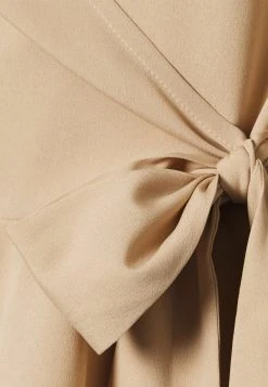 Faible Prix Nly by Nelly WRAPPED AROUND LOVE BLOUSE - Blouse t-shirts et tops cache-c&oelig;ur femme -Nly by Nelly boutique 7363868940da46049c520433c20c0877