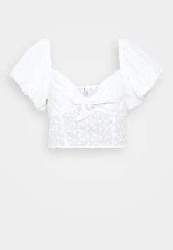 Soldes En Ligne Nly by Nelly PIECE OF CAKE BLOUSE - Blouse chemises et blouses col en v profond femme 5 Soldes En Ligne Nly by Nelly PIECE OF CAKE BLOUSE - Blouse chemises et blouses col en v profond femme -Nly by Nelly boutique 73836f6c19a847b4a2d837fee32ee6d7