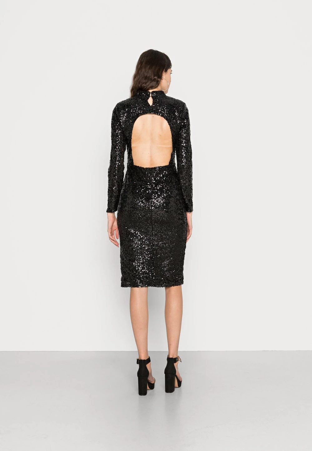 Prix Dynamité Nly by Nelly ATTENTION SEEKER DRESS - Robe fourreau robes echancrure dos femme 5 Prix Dynamité Nly by Nelly ATTENTION SEEKER DRESS - Robe fourreau robes echancrure dos femme – Image 3