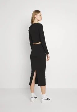 Nly by Nelly AMAZING SKIRT SET - Jupe crayon Faible Prix jupes col rond femme 4 Nly by Nelly AMAZING SKIRT SET - Jupe crayon Faible Prix jupes col rond femme -Nly by Nelly boutique 76f13a39c0e84a3cb08b5d3f7080a6f7