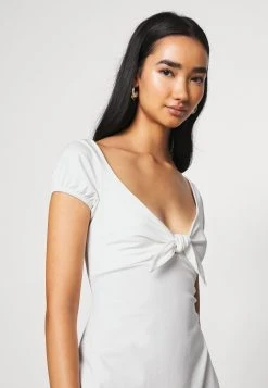 Nly by Nelly Prix Favorable TIE FLIRTY DRESS - Robe de jour robes col en v profond femme -Nly by Nelly boutique 79b1b8cf06b345d581254212911c92e1