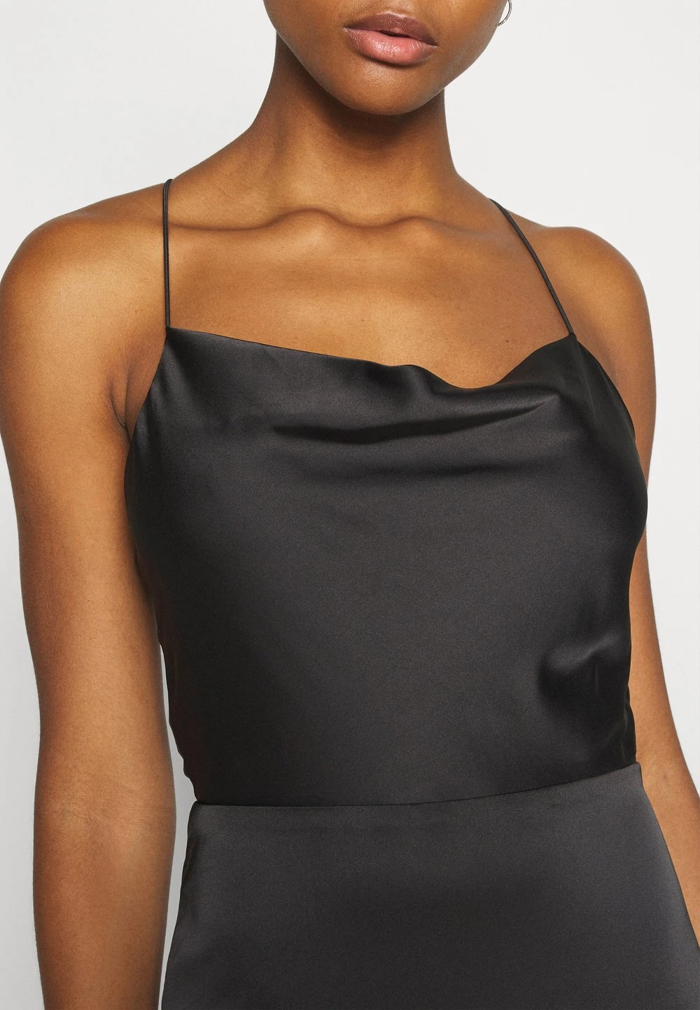 Promos Nly by Nelly WATERFALL MERMAID GOWN - Robe de cocktail robes echancrure dos femme 8 Promos Nly by Nelly WATERFALL MERMAID GOWN - Robe de cocktail robes echancrure dos femme – Image 6