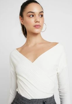 Prix Avantageux Nly by Nelly CRISS CROSS SHOULDER - T-shirt à manches longues t-shirts et tops echancrure dos femme -Nly by Nelly boutique 7eb8d20d9a6f4daf8298d849b376a11e