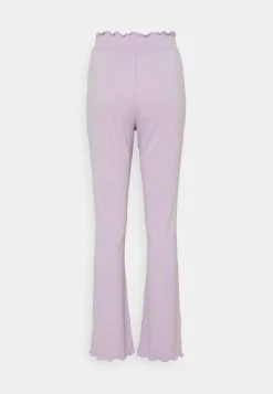 Nly by Nelly OFF SHOULDER SET - T-shirt à manches longues Prix Ourlé pantalons haute femme -Nly by Nelly boutique 8124ffdc0a224a23b5f252cff3dda446