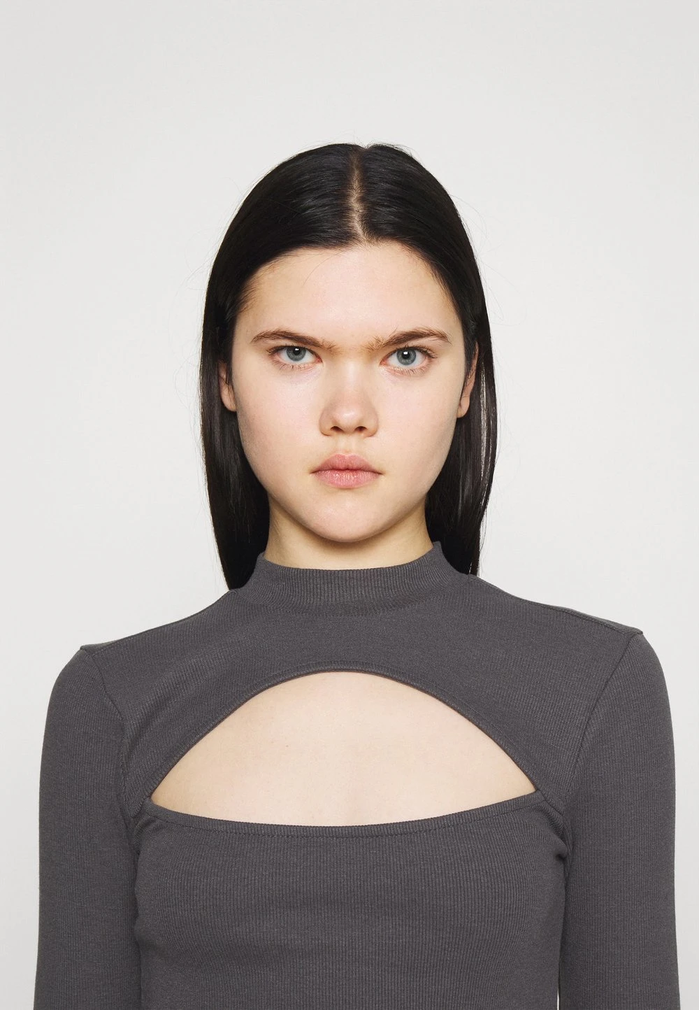 8743ea5bd705415b96abb7899e47d56a.jpg Rabais Nly by Nelly CURVED HEM KEYHOLE - T-shirt à manches longues t-shirts et tops col officier femme -Nly by Nelly boutique 8743ea5bd705415b96abb7899e47d56a