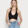 Meilleur Prix Garanti Nly by Nelly CRISS CROSS - Débardeur t-shirts et tops echancrure dos femme -Nly by Nelly boutique 8813f7ebe91b400e9b80742550b77362