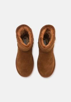 Nly by Nelly Boots à talons Qualité Fiable bottines rond femme -Nly by Nelly boutique 8c1f030848eb4f29bc7f0e383425164b