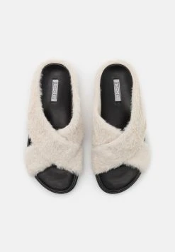 Nly by Nelly HOME HUBBING - Chaussons Première Qualité ouvert femme 13 Nly by Nelly HOME HUBBING - Chaussons Première Qualité ouvert femme -Nly by Nelly boutique 8dbe600e6e10432db65ea27292b59e14