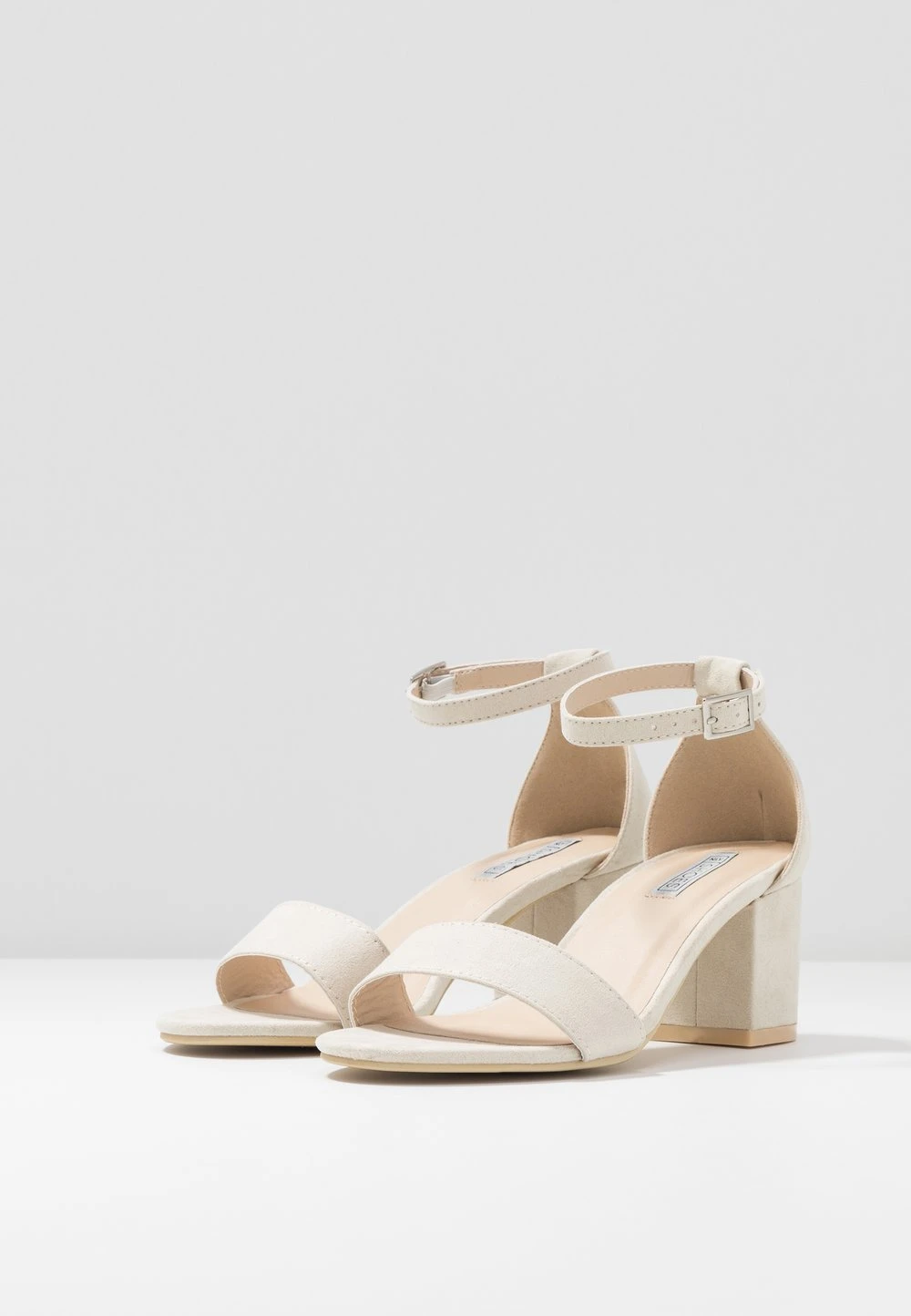 8e8d466fec064049a1c1d58b27fb9623.jpg Nly by Nelly Bonne Qualité LOW BLOCK - Sandales à talons hauts ouvert femme -Nly by Nelly boutique 8e8d466fec064049a1c1d58b27fb9623