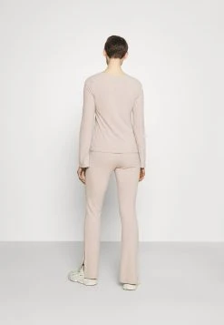 Nly by Nelly FLIRTY SET - Pantalon classique Plus Bas Prix De Vente pantalons haute femme 16 Nly by Nelly FLIRTY SET - Pantalon classique Plus Bas Prix De Vente pantalons haute femme -Nly by Nelly boutique 8ea8927f317a42bfb333633e0b4fd7c6