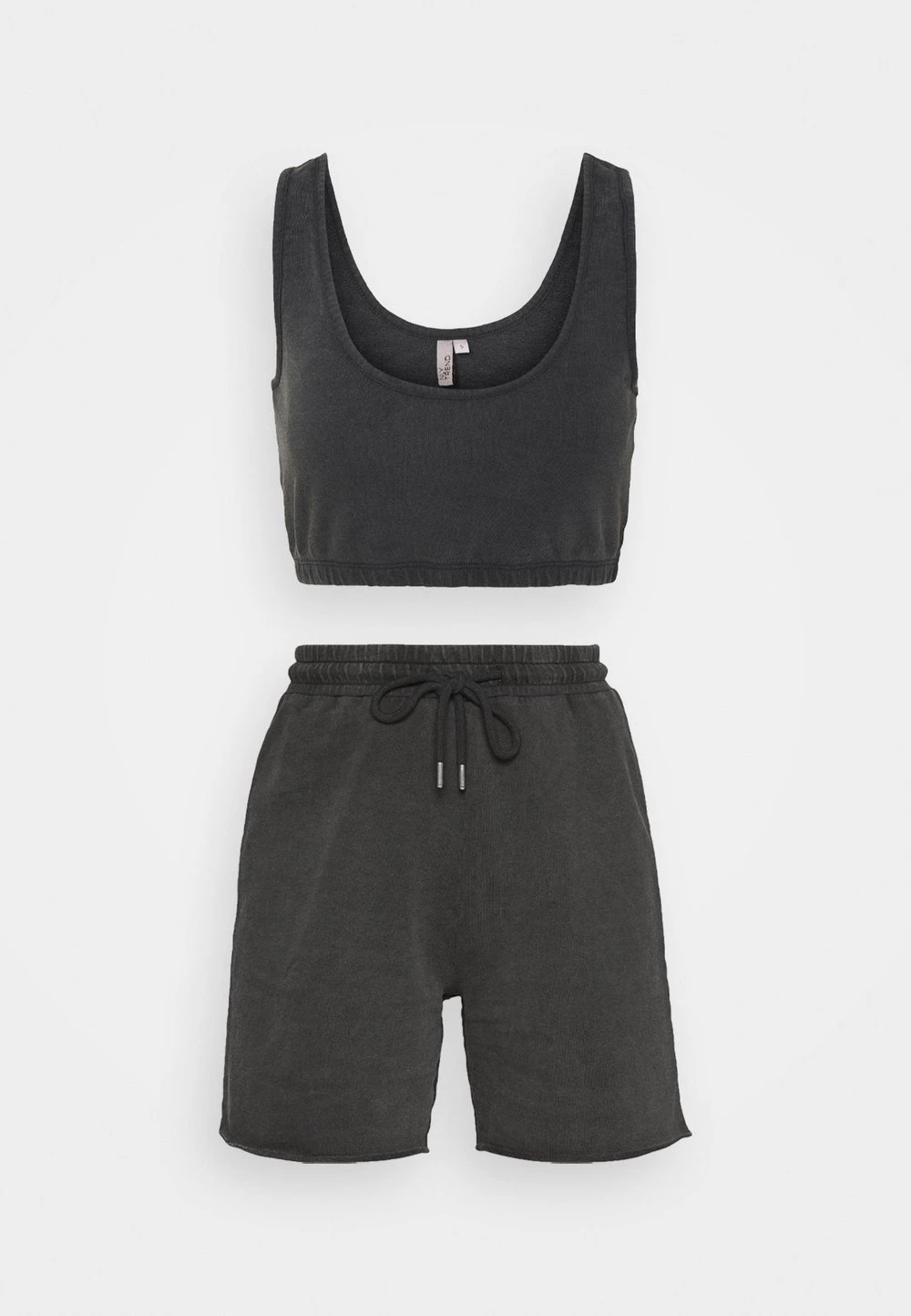 Nly by Nelly WATCH OUT SET - Débardeur Haute Qualité shorts haute femme 7 Nly by Nelly WATCH OUT SET - Débardeur Haute Qualité shorts haute femme – Image 5