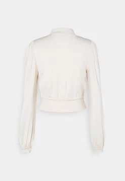 Prix Dégriffé Nly by Nelly KEYHOLE FRONT - T-shirt à manches longues t-shirts et tops col officier femme 9 Prix Dégriffé Nly by Nelly KEYHOLE FRONT - T-shirt à manches longues t-shirts et tops col officier femme -Nly by Nelly boutique 90cc5cbb9a304aed859ec7b56d183b86