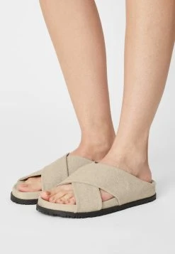 Nly by Nelly CROSS OVER - Mules Pas Cher ouvert femme