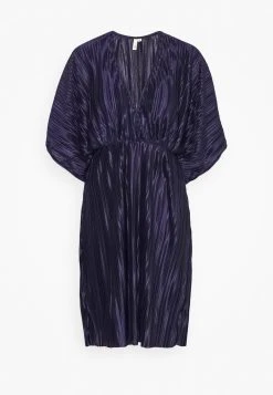 Nly by Nelly PLEATED KIMONO DRESS - Robe de soirée Prix Réduit robes cache-c&oelig;ur femme -Nly by Nelly boutique 9322ac1655c746ffabbda83e05707b34