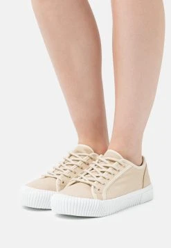 Nly by Nelly FAVORITE SEASON - Baskets basses Prix Jamais Vus sneakers rond femme