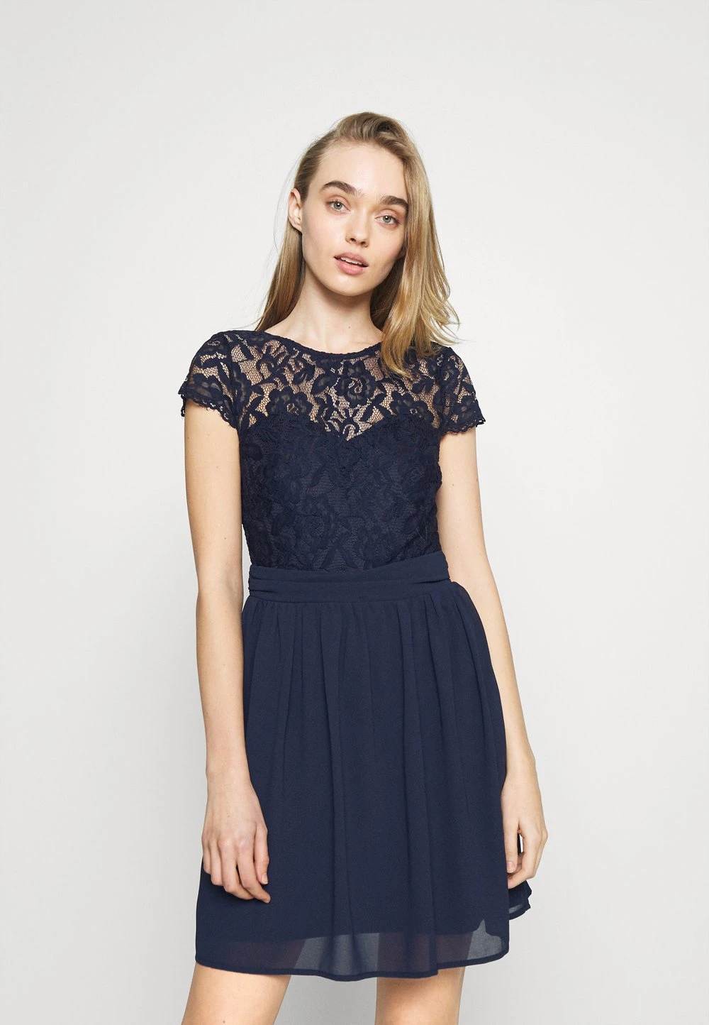 Soldes Nly by Nelly MAKE ME HAPPY - Robe de soirée robes col rond femme 3 Soldes Nly by Nelly MAKE ME HAPPY - Robe de soirée robes col rond femme