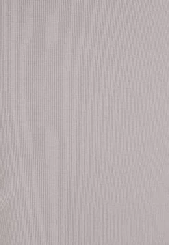 Nly by Nelly Prix Cassé SPORTY DRESS - Robe fourreau robes col montant femme -Nly by Nelly boutique 94bbc74778014a499289ea0f3970dc28