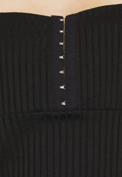 Nly by Nelly I'LL BE THERE - T-shirt à manches longues Vendre t-shirts et tops col carré femme 7 Nly by Nelly I'LL BE THERE - T-shirt à manches longues Vendre t-shirts et tops col carré femme -Nly by Nelly boutique 95a29d03757a4f07933b43024a34b91b