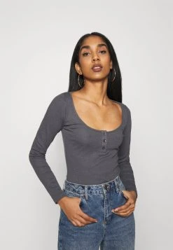 Nly by Nelly BUTTON UP BODYSUIT - T-shirt à manches longues Produit de première qualité t-shirts et tops col tunisien femme