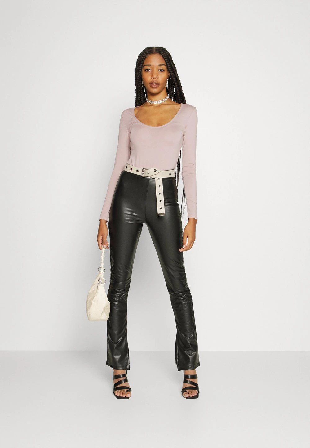 Prix Réduit Nly by Nelly AMAZING - T-shirt à manches longues t-shirts et tops encolure large ronde femme 4 Prix Réduit Nly by Nelly AMAZING - T-shirt à manches longues t-shirts et tops encolure large ronde femme – Image 2