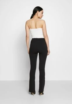 Nly by Nelly Soldes THIN STRAP - Débardeur t-shirts et tops encolure large ronde femme 11 Nly by Nelly Soldes THIN STRAP - Débardeur t-shirts et tops encolure large ronde femme -Nly by Nelly boutique 9a5d3c96bf644e54a9a351a3941cae32