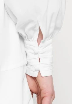 Nly by Nelly Meilleur Prix Garanti FLOUNCE AROUND DRESS - Robe de jour robes cache-cœur femme 15 Nly by Nelly Meilleur Prix Garanti FLOUNCE AROUND DRESS - Robe de jour robes cache-cœur femme -Nly by Nelly boutique 9d48c95b5ba54d67a5b9951227e34fff