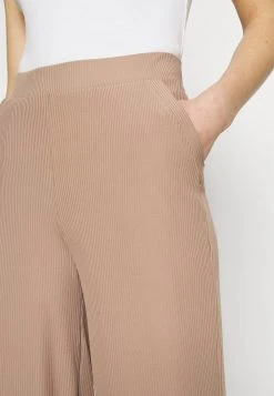 Nly by Nelly WIDE POCKET PANTS - Pantalon classique Prix Distinctifs pantalons haute femme 15 Nly by Nelly WIDE POCKET PANTS - Pantalon classique Prix Distinctifs pantalons haute femme -Nly by Nelly boutique 9e0d2e06cdd04341a0e153762666ac1c