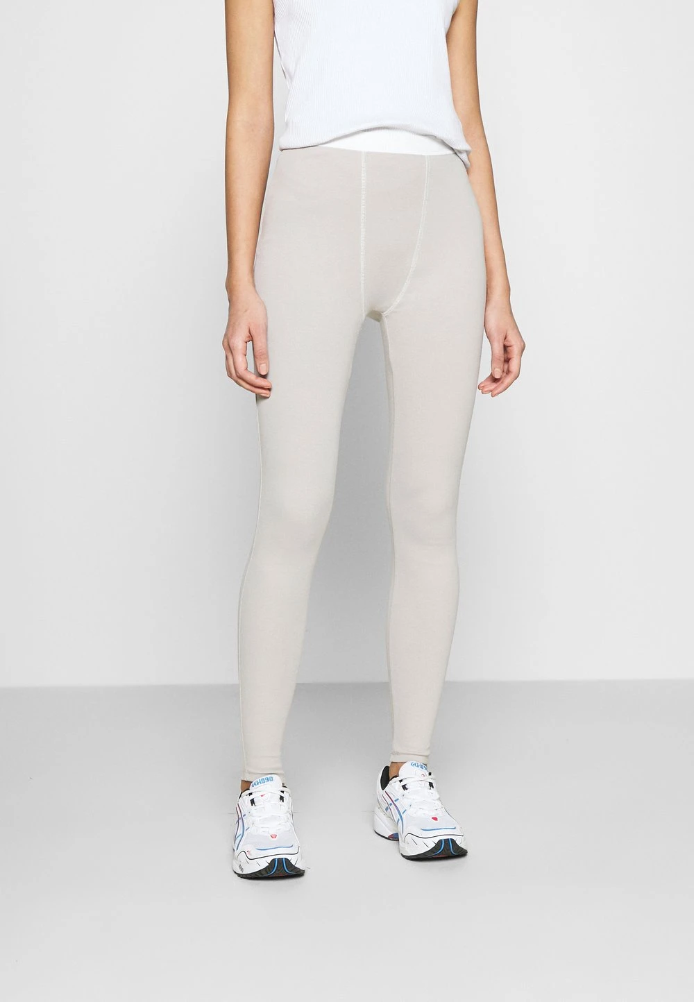 Nly by Nelly Bon Rapport Coût-Efficacité OUT THERE - Legging pantalons haute femme 3 Nly by Nelly Bon Rapport Coût-Efficacité OUT THERE - Legging pantalons haute femme