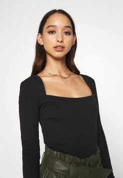 Nly by Nelly Prix Refroidis SQUARE DETAIL - T-shirt à manches longues t-shirts et tops col carré femme 5 Nly by Nelly Prix Refroidis SQUARE DETAIL - T-shirt à manches longues t-shirts et tops col carré femme -Nly by Nelly boutique 9fecdd149f7f4703a29efbe34ac82781