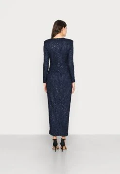 Nly by Nelly Qualité Supérieure GET IT ALL SEQUIN DRESS - Robe de cocktail robes col rond femme -Nly by Nelly boutique a2660553cb9648d886f0ebfed4bb74f8