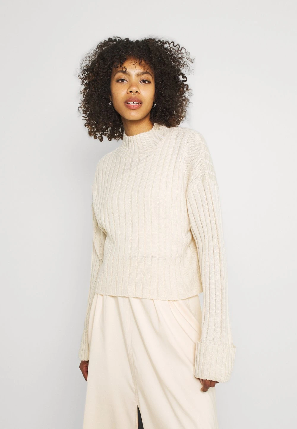 Nly by Nelly CROPPED TURTLE NECK - Pullover Prix Raisonnable pulls et gilets col officier femme 3 Nly by Nelly CROPPED TURTLE NECK - Pullover Prix Raisonnable pulls et gilets col officier femme