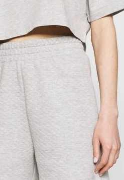 Nly by Nelly En promotion Short shorts haute femme -Nly by Nelly boutique a533cfd9333e4d4b88b577b0f1c910e5