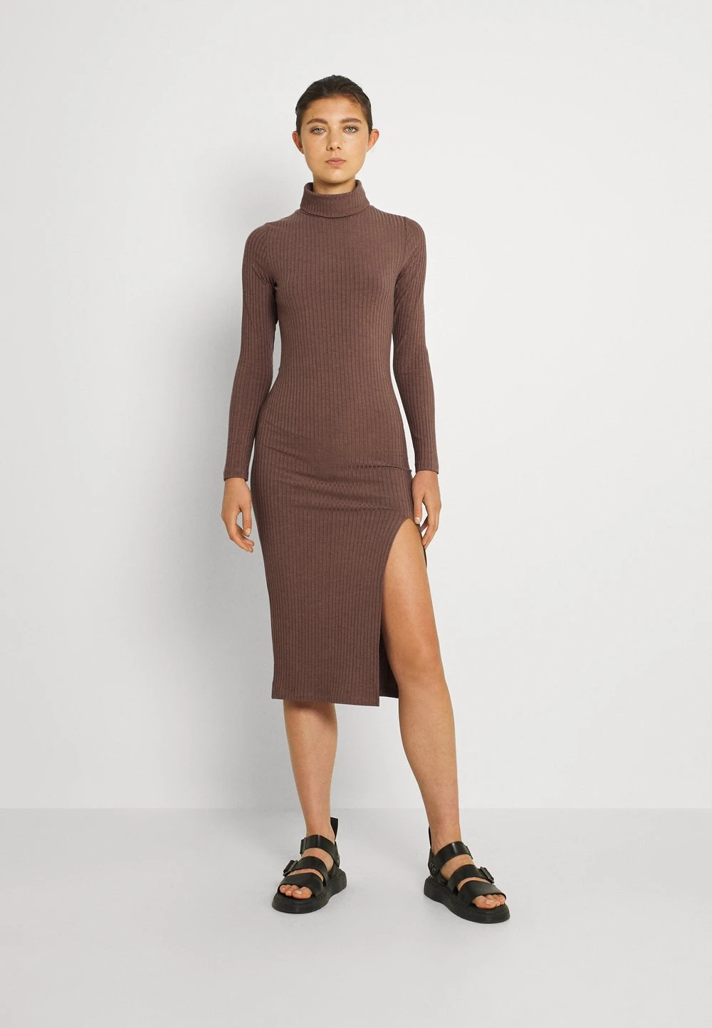 a6187be060df42f184436e3632b70703.jpg Nly by Nelly Haute Qualité AMAZE ME DRESS - Robe pull robes col roulé femme -Nly by Nelly boutique a6187be060df42f184436e3632b70703