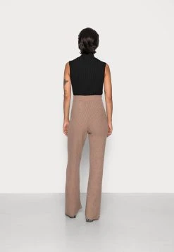 Nly by Nelly Prix Distinctifs COMFY PANTS - Pantalon classique pantalons haute femme -Nly by Nelly boutique a73c37f3fbdc40ffa9378258e5ed3099