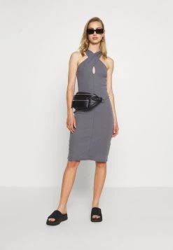 Nly by Nelly Prix Acceptable WRAP NECKLINE DRESS - Robe en jersey robes cache-c&oelig;ur femme -Nly by Nelly boutique a89a233f86714032a8cdc7fdf6973fff