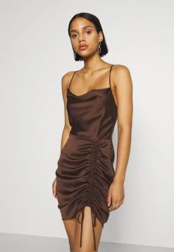 Nly by Nelly Prix Allégé RUCHED DRESS - Robe de soirée robes col b&eacute;nitier femme -Nly by Nelly boutique a9a0129a033e46f783dac1323cf1bac0