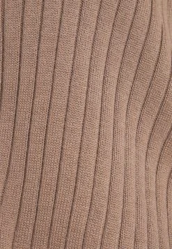 Nly by Nelly Gilet Prix Refroidis pulls et gilets col en v profond femme 16 Nly by Nelly Gilet Prix Refroidis pulls et gilets col en v profond femme -Nly by Nelly boutique a9fbeabfce634111affae6eb401062ac