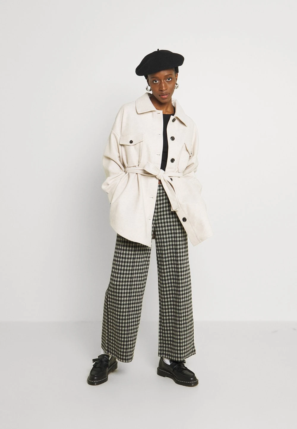 Nly by Nelly MY DEAREST SHACKET - Manteau court Rabais manteaux col à revers femme 4 Nly by Nelly MY DEAREST SHACKET - Manteau court Rabais manteaux col à revers femme – Image 2