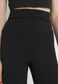 Nly by Nelly Prix Abordable CROP SET - T-shirt imprimé t-shirts et tops haute femme -Nly by Nelly boutique b19f45d1f98647d99dfe83bbefad6aa1