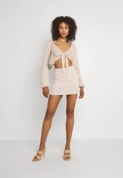 Prix De Lancement Nly by Nelly TIE SKIRT SET - Minijupe jupes col en v profond femme -Nly by Nelly boutique b247bfae59a1436bba5aca921279a2b8