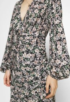 Nly by Nelly Haute Qualité ROMANTIC DRESS - Robe de soirée robes cache-c&oelig;ur femme -Nly by Nelly boutique b2aef436740248e7b1bc15797ad6740e