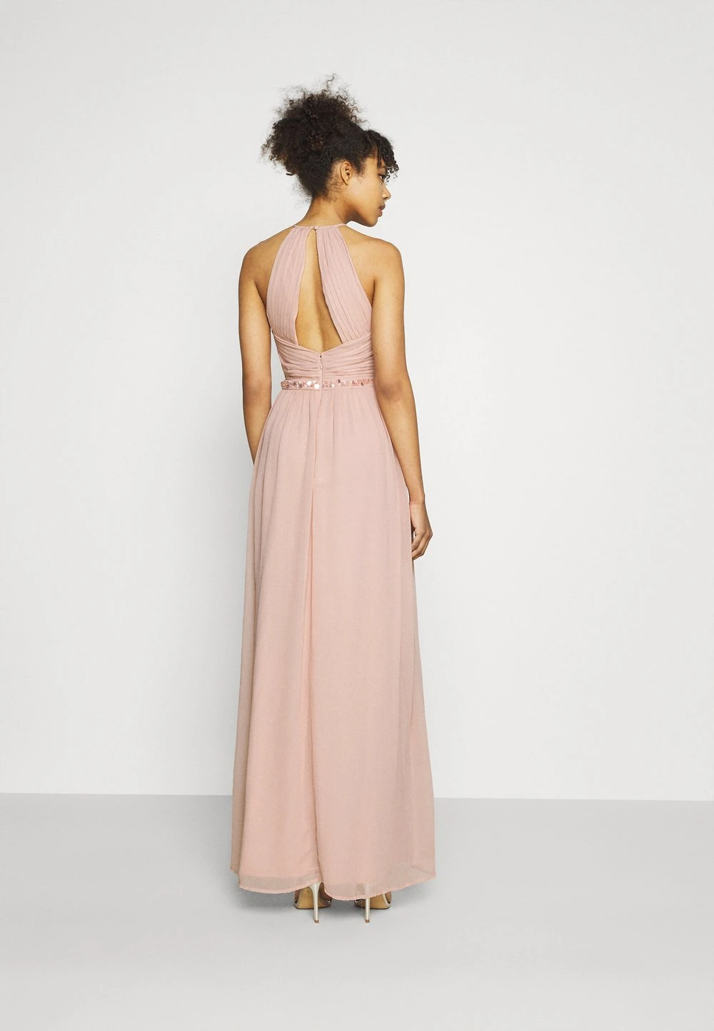 Nly by Nelly Prix Incroyables HEAVENLY BEADED GOWN - Robe de cocktail robes echancrure dos femme 5 Nly by Nelly Prix Incroyables HEAVENLY BEADED GOWN - Robe de cocktail robes echancrure dos femme – Image 3