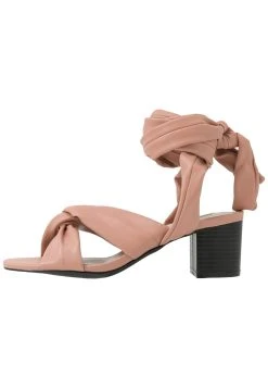 Soldes Nly by Nelly KNOT - Sandales à talons hauts sandales et nu-pieds ouvert femme 10 Soldes Nly by Nelly KNOT - Sandales à talons hauts sandales et nu-pieds ouvert femme -Nly by Nelly boutique bba7f54dbd634236bce89a0459b029ff