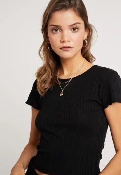 Prix Dynamité Nly by Nelly LOVE - T-shirt basique t-shirts et tops col rond femme -Nly by Nelly boutique bc1f3ed9aebe4497bae51ced77f627a6