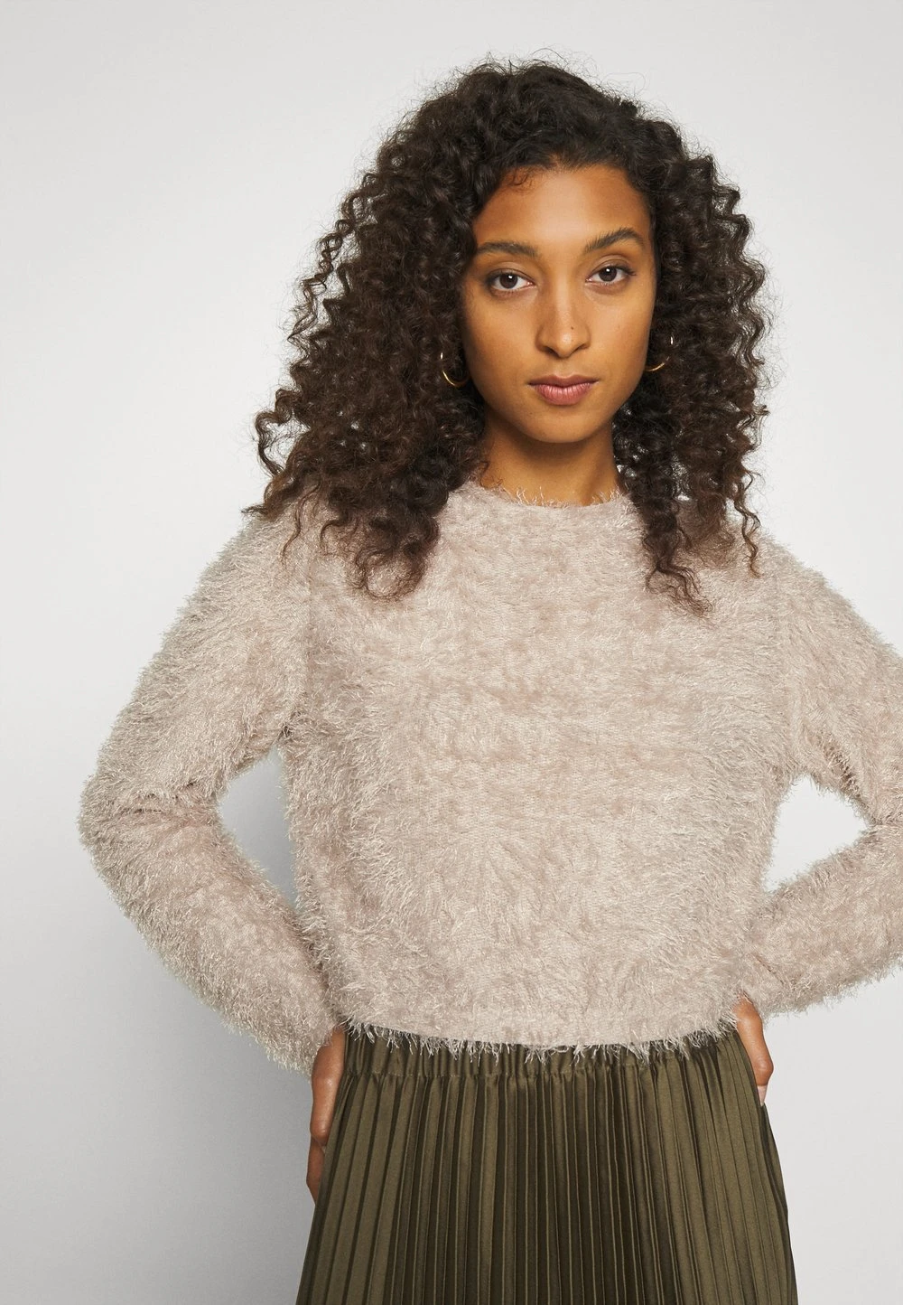 Promos Nly by Nelly SO FLUFFY - Pullover pulls et gilets col rond femme 6 Promos Nly by Nelly SO FLUFFY - Pullover pulls et gilets col rond femme – Image 4