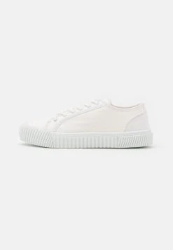 Nly by Nelly FAVORITE SEASON - Baskets basses Prix Jamais Vus sneakers rond femme 8 Nly by Nelly FAVORITE SEASON - Baskets basses Prix Jamais Vus sneakers rond femme -Nly by Nelly boutique c3970dd0eef546038d36bf542ee7d159